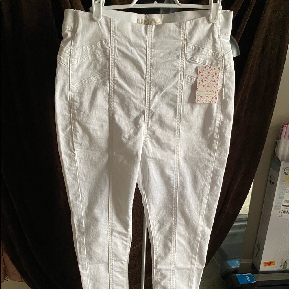 Free People // white cotton pull on pant